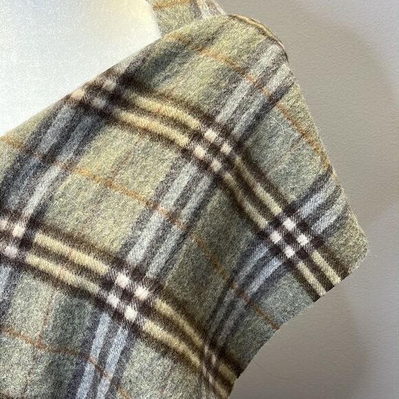Burberry Classic Vintage Check 100% Lambs Wool Scarf - - Picture 7 of 7